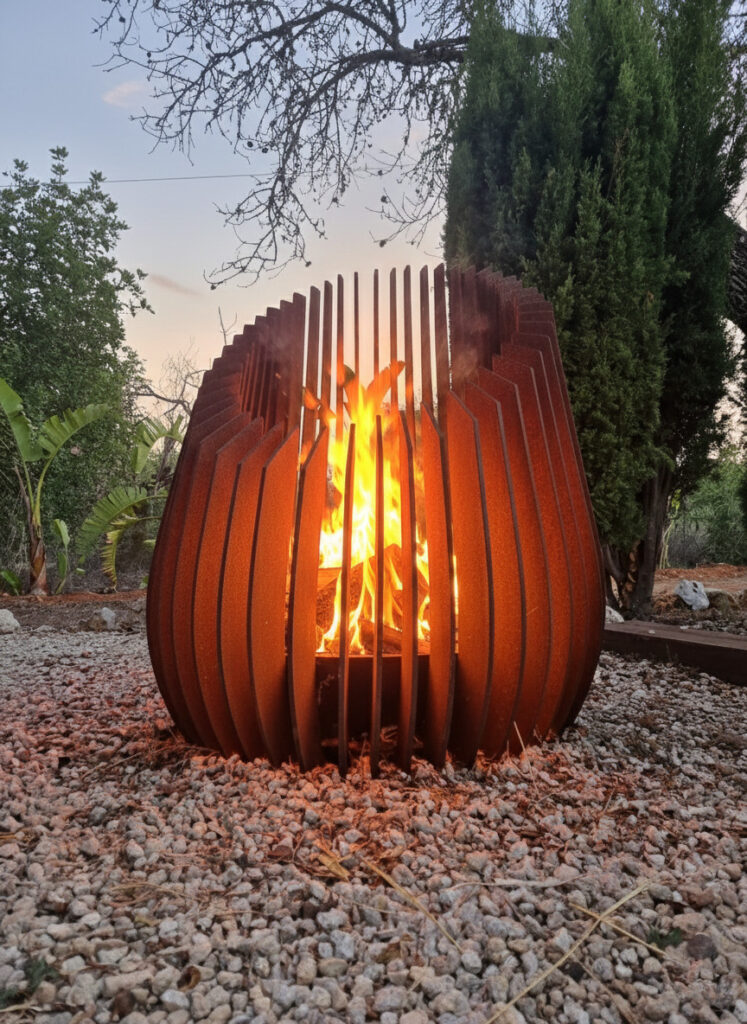 Customised fire pits by Danikki